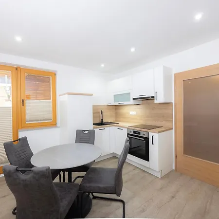 Apartment Arnika *